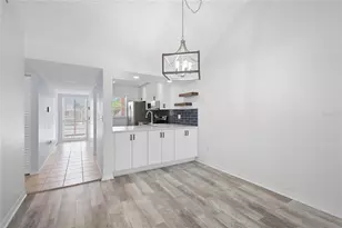 436 Cerromar Ln, Venice, FL 34293 - Photo 9