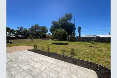 650 Hartford Drive NW, Port Charlotte, FL 33952 - Photo 29