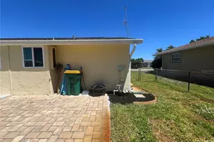 650 Hartford Dr NW, Port Charlotte, FL 33952 - Photo 31