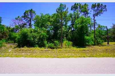 15531 Factory Avenue, Port Charlotte, FL 33953 - Photo 13
