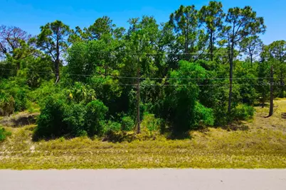 15531 Factory Avenue, Port Charlotte, FL 33953 - Photo 11