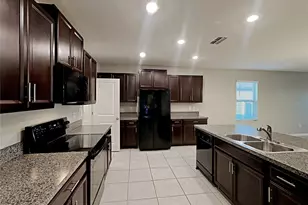 4436 Eternal Prince Dr, Sun City Center, FL 33573 - Photo 7