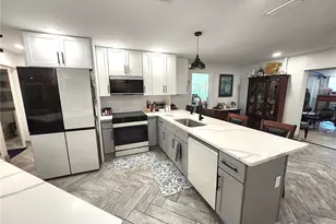 112 Antilla Rd, North Port, FL 34287 - Photo 9