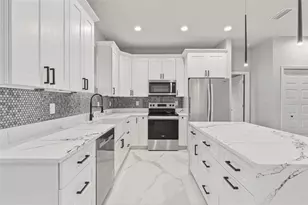 3466 Lanai, North Port, FL 34288 - Photo 11