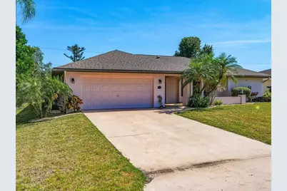 22207 Lancaster Avenue, Port Charlotte, FL 33952 - Photo 5