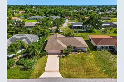 22207 Lancaster Avenue, Port Charlotte, FL 33952 - Photo 41