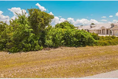 18 Donlon Drive, Rotonda West, FL 33947 - Photo 13
