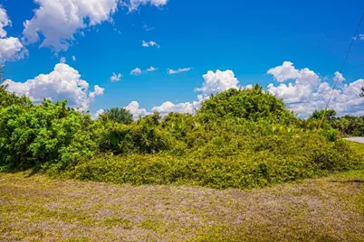 18 Donlon Drive, Rotonda West, FL 33947 - Photo 15