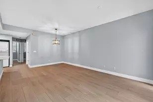 4109 Bellasol Cir, Fort Myers, FL 33916 - Photo 3