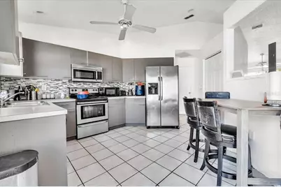 5001 22nd Court E, Bradenton, FL 34203 - Photo 9