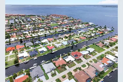 2260 Palm Tree Drive, Punta Gorda, FL 33950 - Photo 3