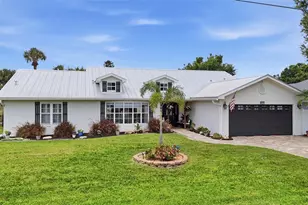 425 Corrientes Cir, Punta Gorda, FL 33983 - Photo 1