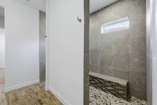 8314 Tracy Cir, Port Charlotte, FL 33981 - Photo 33