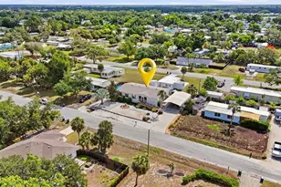 110 W Marland Ct, Nokomis, FL 34275 - Photo 5