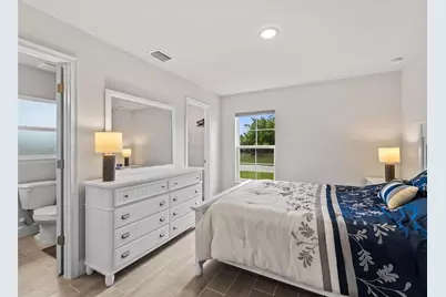 15712 Aldama Circle, Port Charlotte, FL 33981 - Photo 23