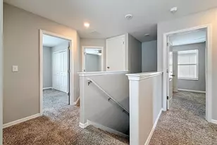 7405 Evening Primrose Ct, Tampa, FL 33619 - Photo 23