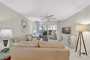 741 Capri Isles Blvd, Venice, FL 34292 - Photo 9