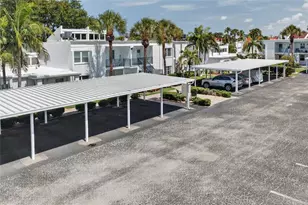 741 Capri Isles Blvd, Venice, FL 34292 - Photo 3