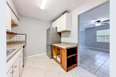 10 S Wadsworth Avenue, Beverly Hills, FL 34465 - Photo 15