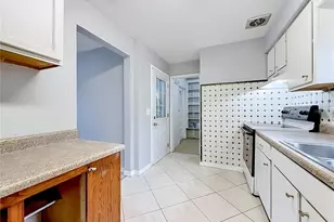 10 S Wadsworth Ave, Beverly Hills, FL 34465 - Photo 17