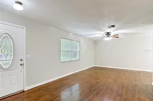 9020 Dorsey St, Spring Hill, FL 34608 - Photo 7