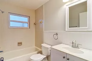 9020 Dorsey St, Spring Hill, FL 34608 - Photo 31