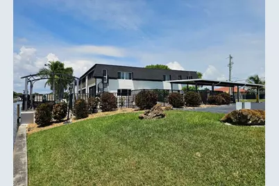 4722 SE 1st Place #5, Cape Coral, FL 33904 - Photo 7