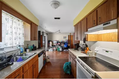 7322 Landover Drive, Zephyrhills, FL 33540 - Photo 5