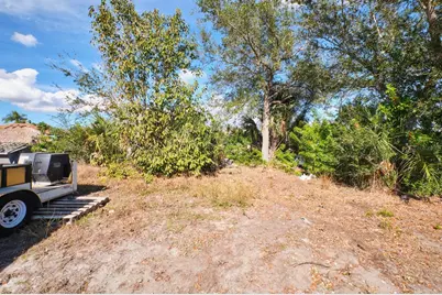 201 SW 40th Street, Cape Coral, FL 33914 - Photo 31