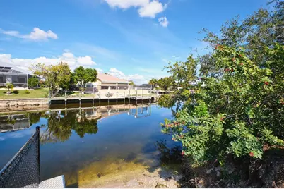 201 SW 40th Street, Cape Coral, FL 33914 - Photo 21