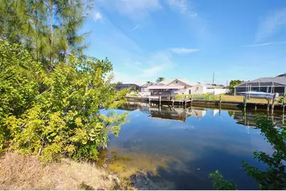 201 SW 40th Street, Cape Coral, FL 33914 - Photo 57