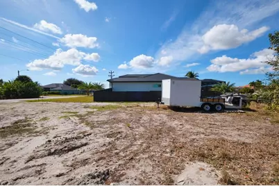 201 SW 40th Street, Cape Coral, FL 33914 - Photo 41
