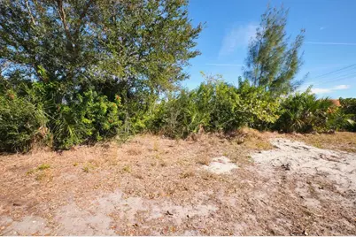 201 SW 40th Street, Cape Coral, FL 33914 - Photo 27