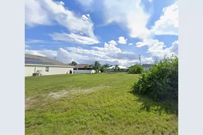2018 NW 5th Terrace, Cape Coral, FL 33993 - Photo 3