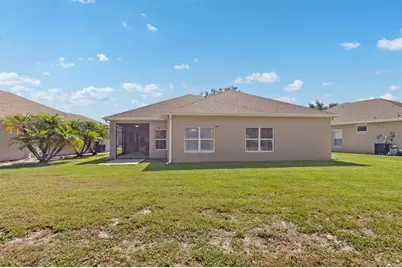2796 Suncoast Lakes Boulevard, Port Charlotte, FL 33980 - Photo 33