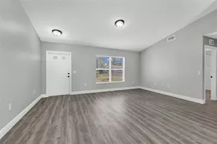 3021 Sheboygan Ave, North Port, FL 34286 - Photo 9