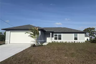 2810 NW 26th Pl, Cape Coral, FL 33993 - Photo 3