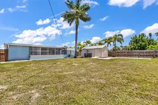 433 Glenridge Ave NW, Port Charlotte, FL 33952 - Photo 23