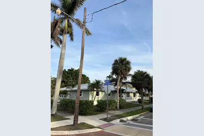 511 W Retta Esplanade, Punta Gorda, FL 33950 - Photo 3