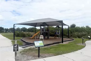 3612 75 Dr E, Sarasota, FL 34243 - Photo 21
