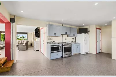 604 Tahiti Court, Punta Gorda, FL 33950 - Photo 5