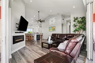 604 Tahiti Ct, Punta Gorda, FL 33950 - Photo 5