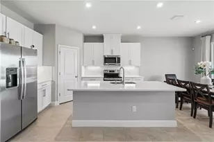 10009 Daybreak Glen, Parrish, FL 34219 - Photo 3