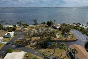 24437 Harbor View Rd, Punta Gorda, FL 33980 - Photo 73