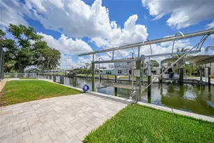9240 Pine Cove Dr, Englewood, FL 34224 - Photo 9