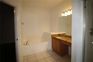 3724 Eagle Pass St, North Port, FL 34286 - Photo 17