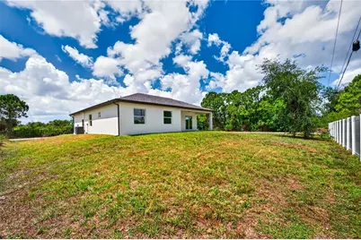 12462 Deepwoods Avenue, Port Charlotte, FL 33981 - Photo 45