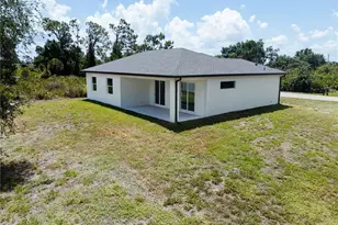 12462 Deepwoods Ave, Port Charlotte, FL 33981 - Photo 55