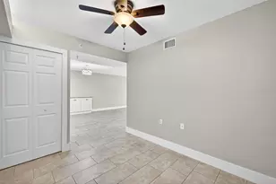 4910 Cougar Ct N, Naples, FL 34109 - Photo 25