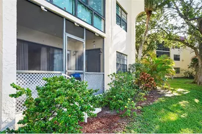 2050 Oleander Boulevard #6-105, Fort Pierce, FL 34950 - Photo 29
